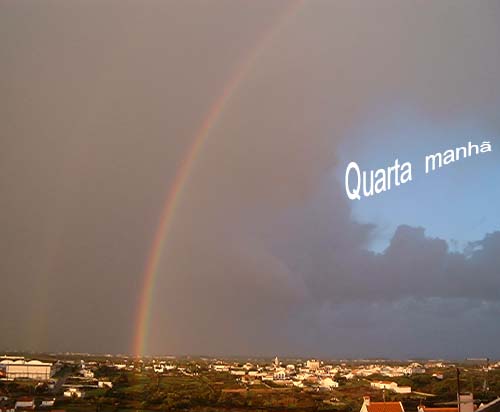 Nem sempre é necessário chover para haver arco-íris. A luz pode ser refractada pelo nevoeiro ou pela espuma do mar.